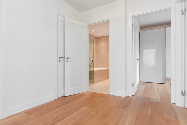 Photo 17 of 2e Schuytstraat 195-E