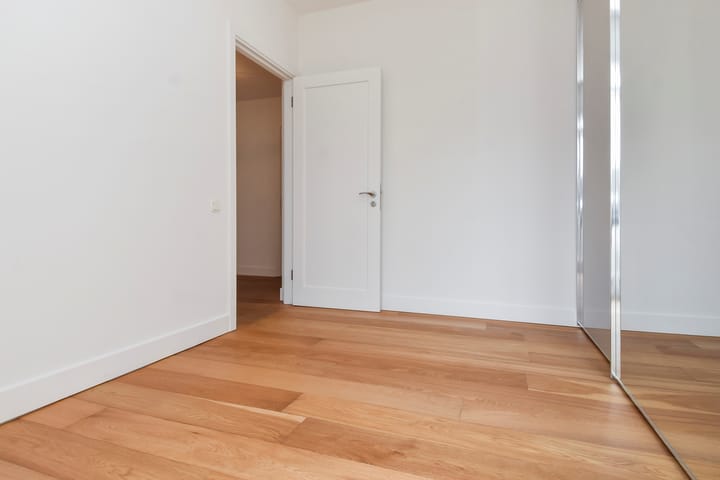 Photo 23 of 2e Schuytstraat 195-E