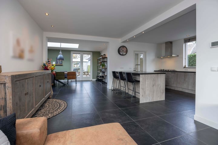 Foto 6 van Langeweg 44-A