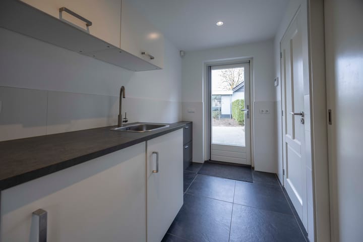 Foto 11 van Langeweg 44-A