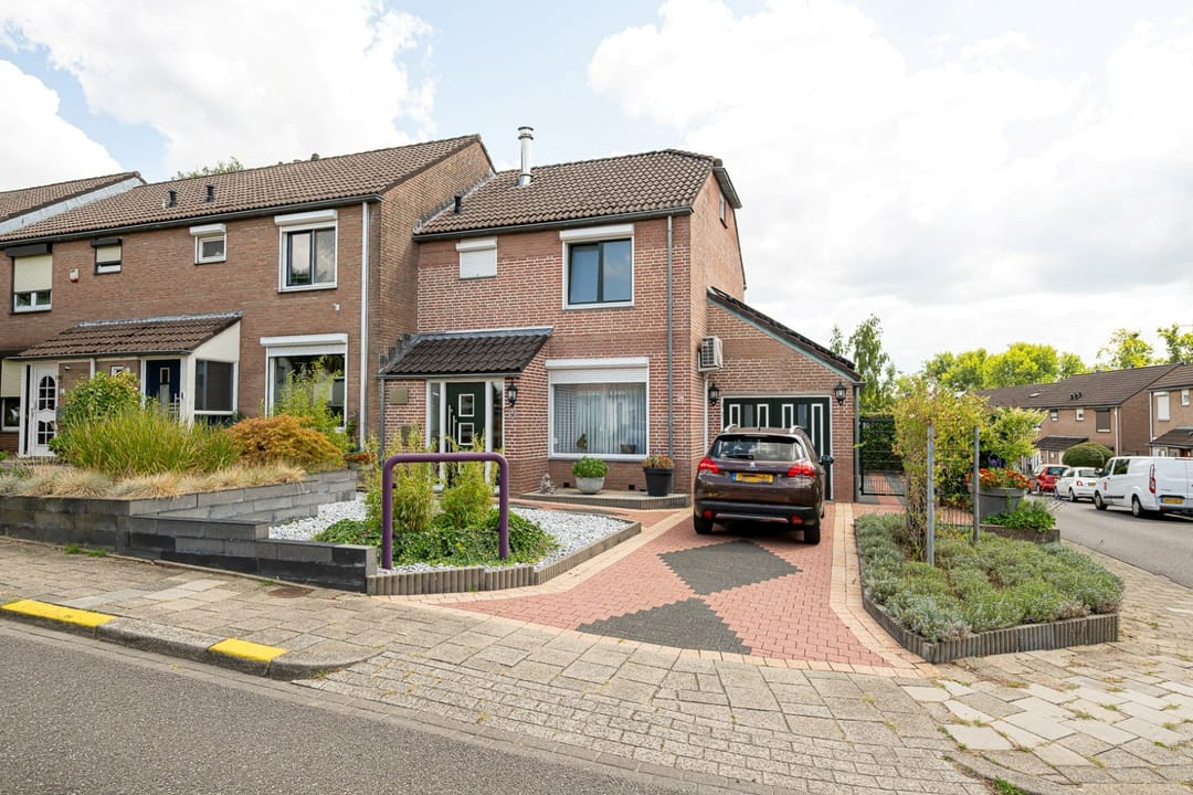 Photo 1 of Hunzestraat 30