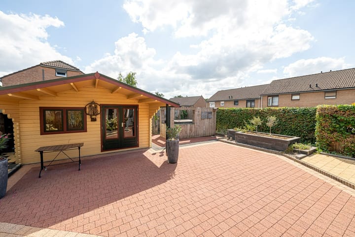 Foto 12 van Hunzestraat 30