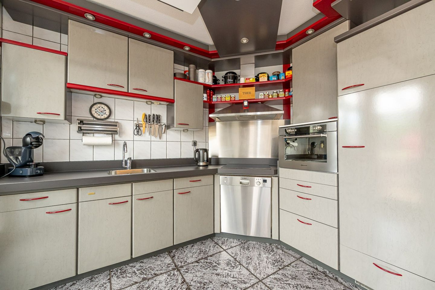 Photo 29 of Hunzestraat 30