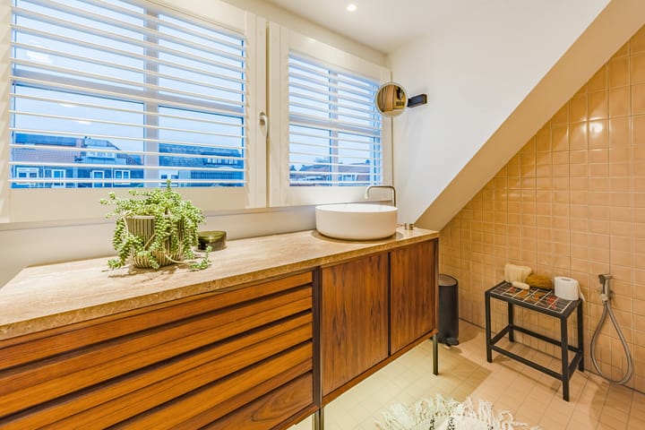 Photo 40 of Azaleastraat 4