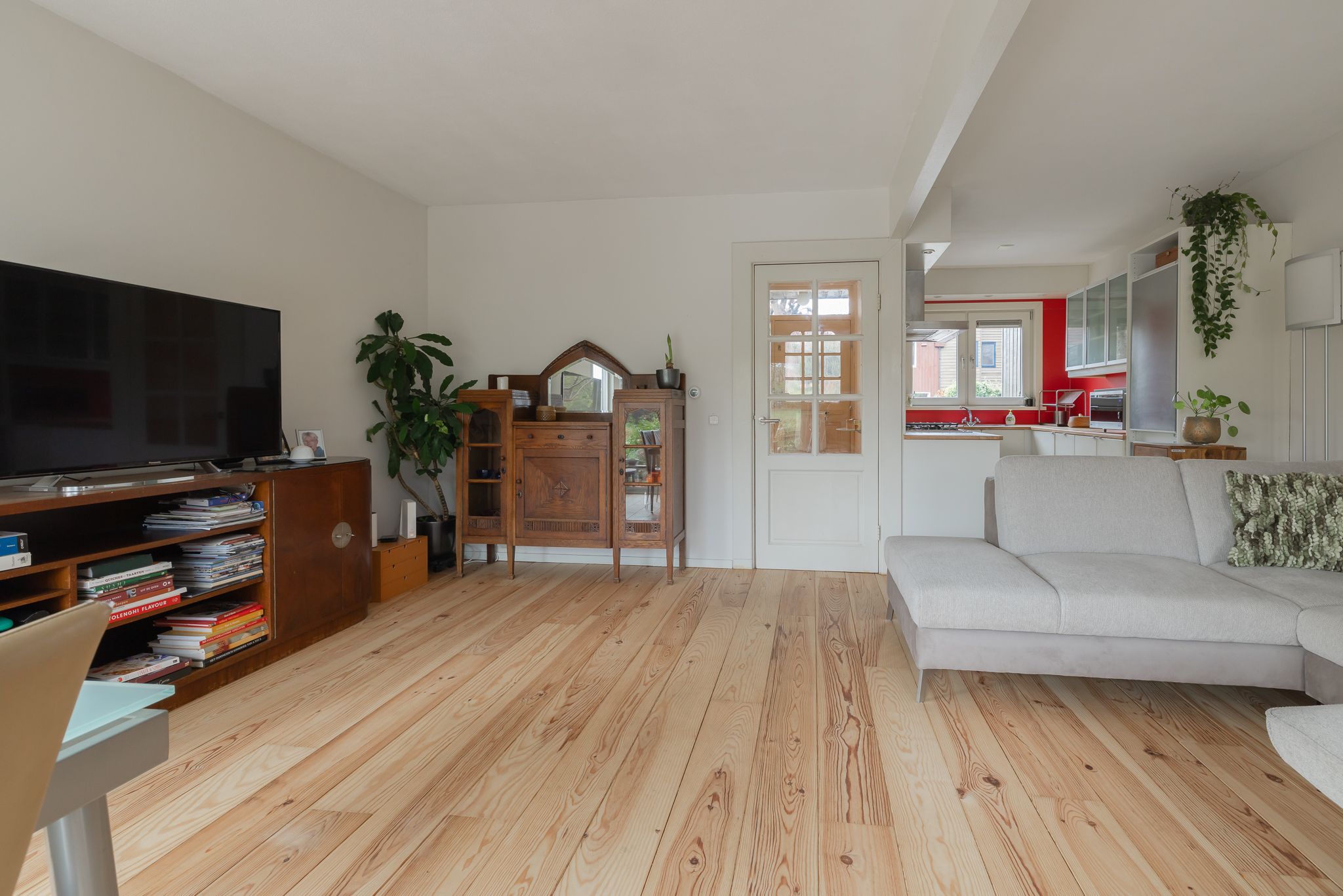 Foto 12 van Zoom 18 27