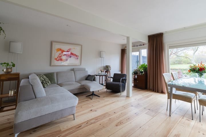 Photo 15 of Zoom 18 27