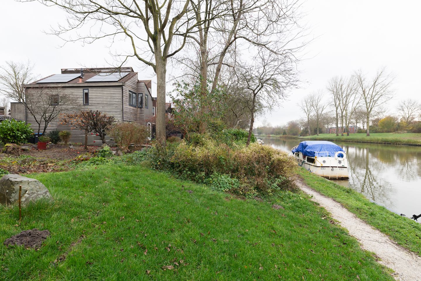 Foto 34 van Zoom 18 27