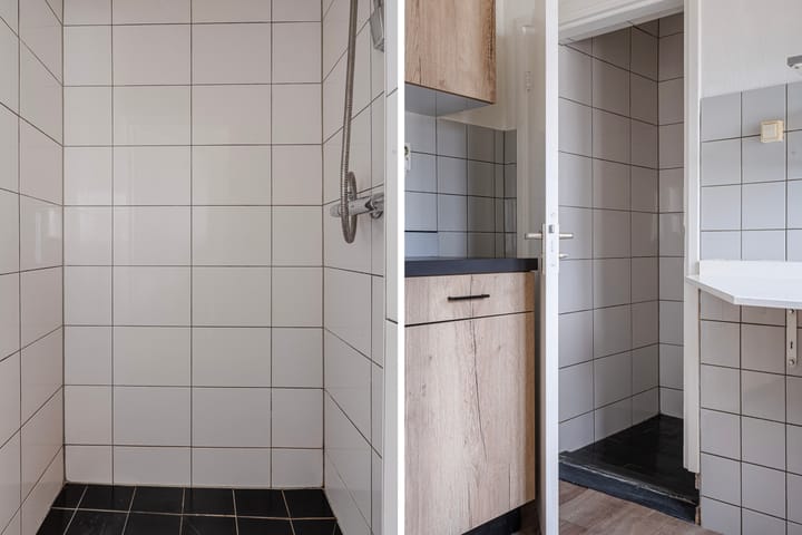 Photo 11 of Prins Hendrikstraat 2-A