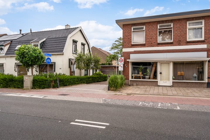 Photo 26 of Prins Hendrikstraat 2-A