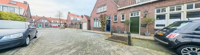 Voorzijde en straatbeeld