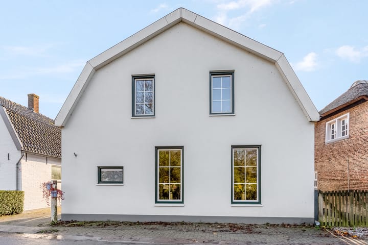 Photo 4 of Broeksestraat 26