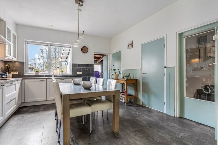 Photo 17 of Broeksestraat 26