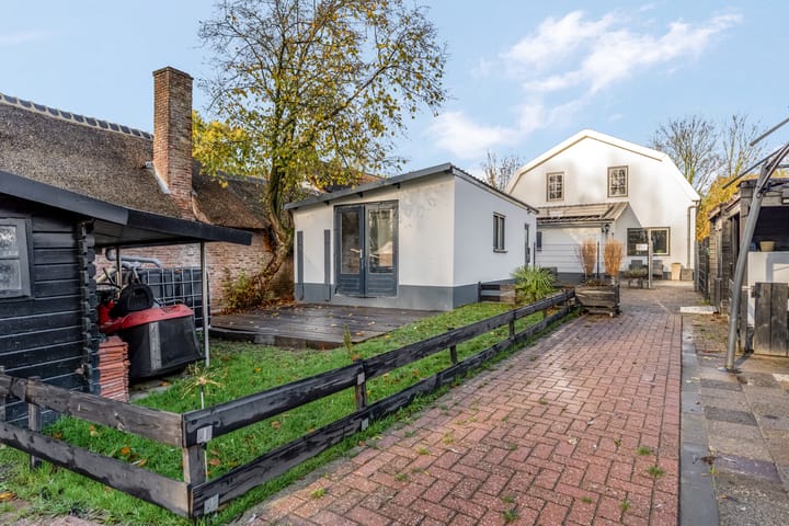 Photo 47 of Broeksestraat 26