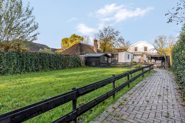 Photo 45 of Broeksestraat 26