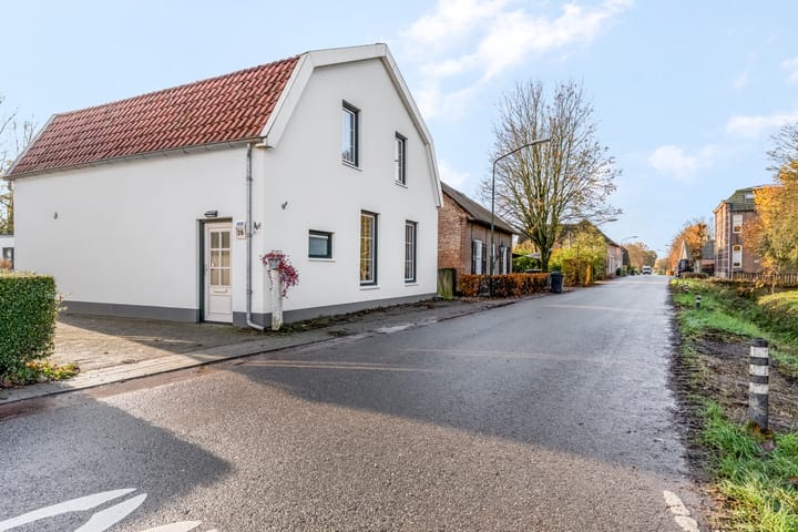 Photo 53 of Broeksestraat 26