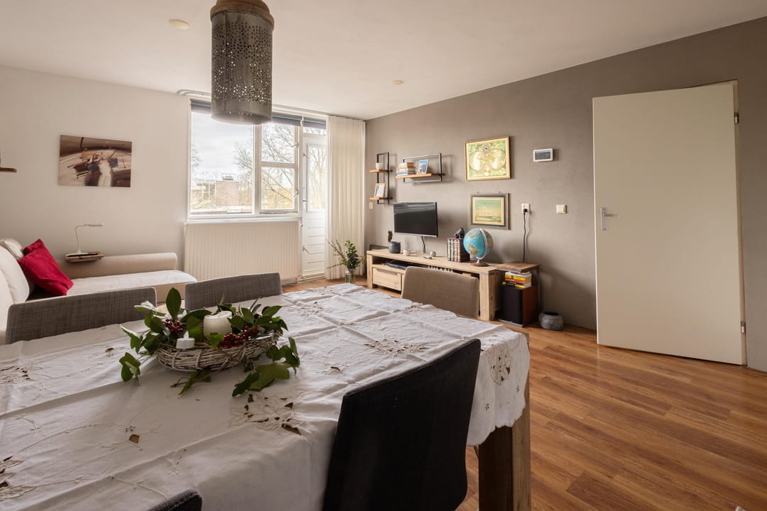 Photo 8 of Wamelstraat 136