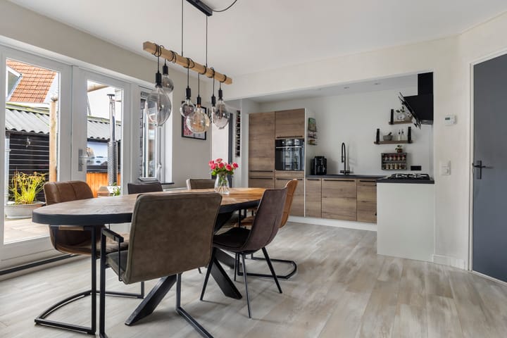 Foto 15 van Camminghastraat 36