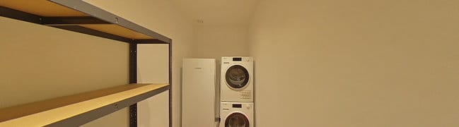 Berging met aansluiting wasautomaat