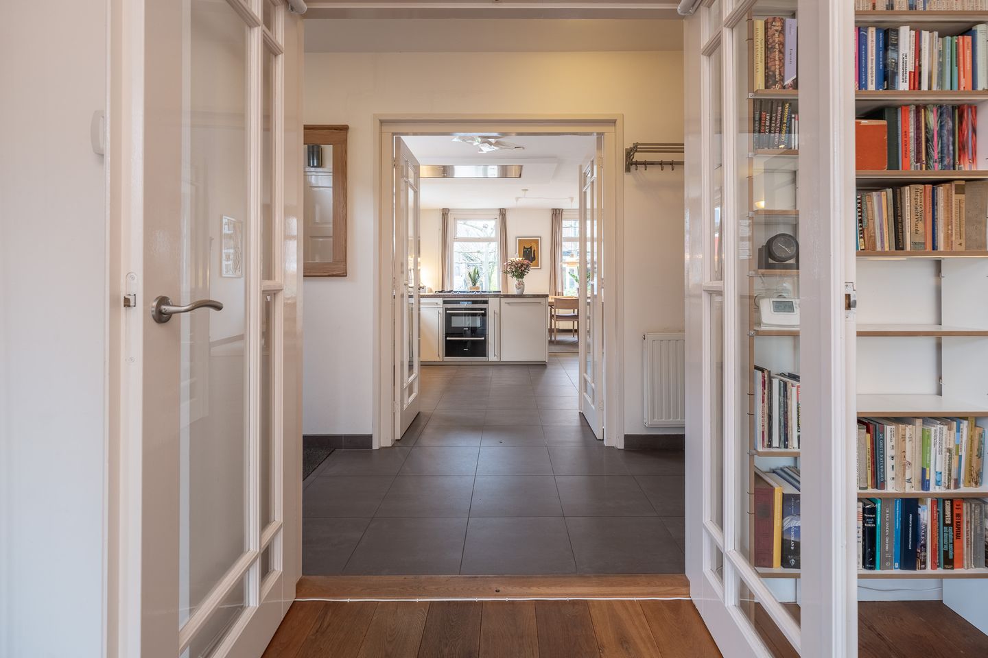 Foto 10 van van der Muelenstraat 33