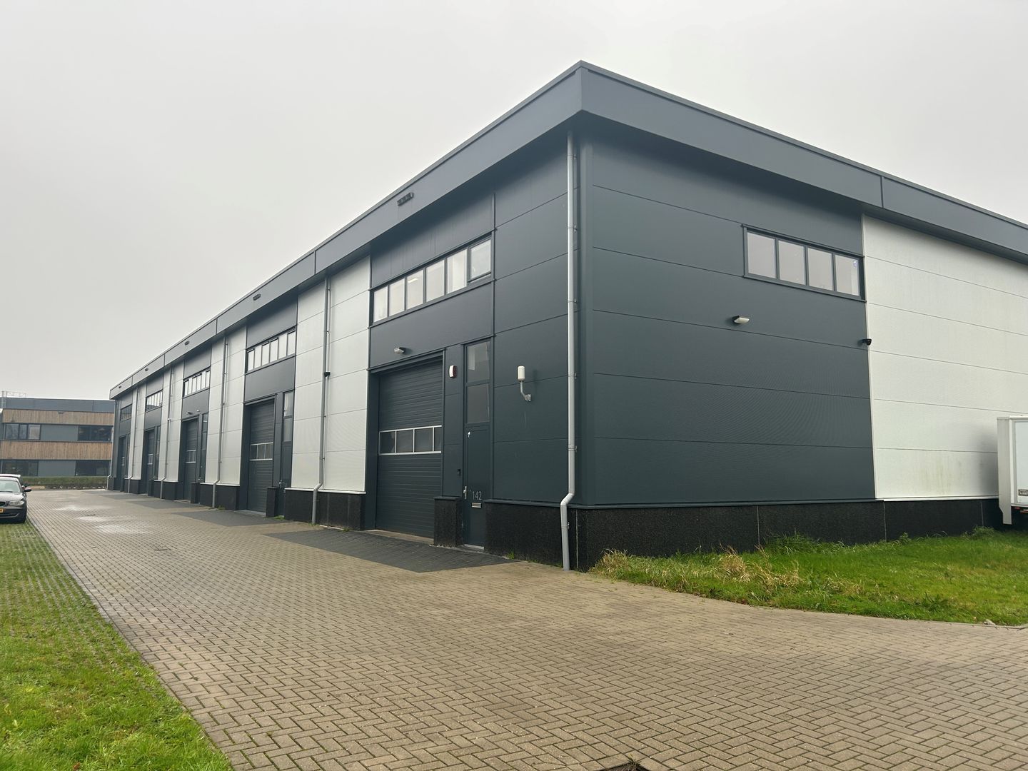 View photo 1 of Jelle Zijlstraweg 142