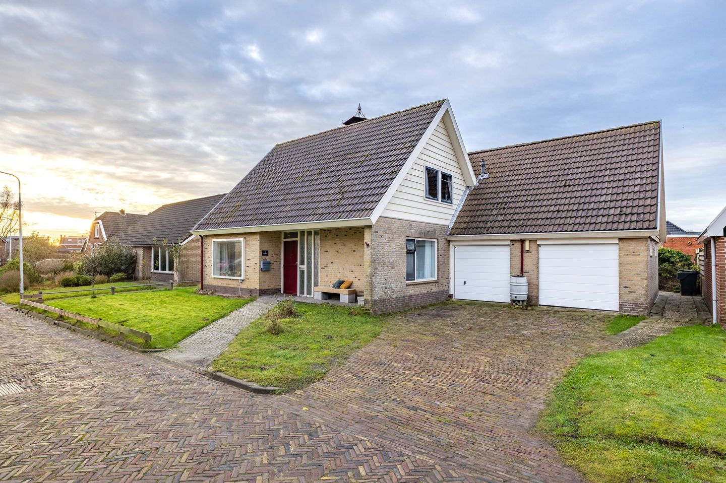 Foto 1 van Stationsstraat 8