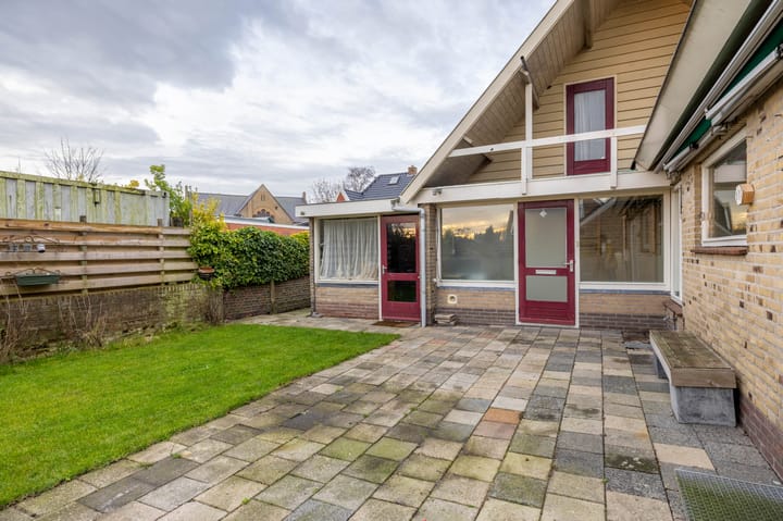 Foto 41 van Stationsstraat 8