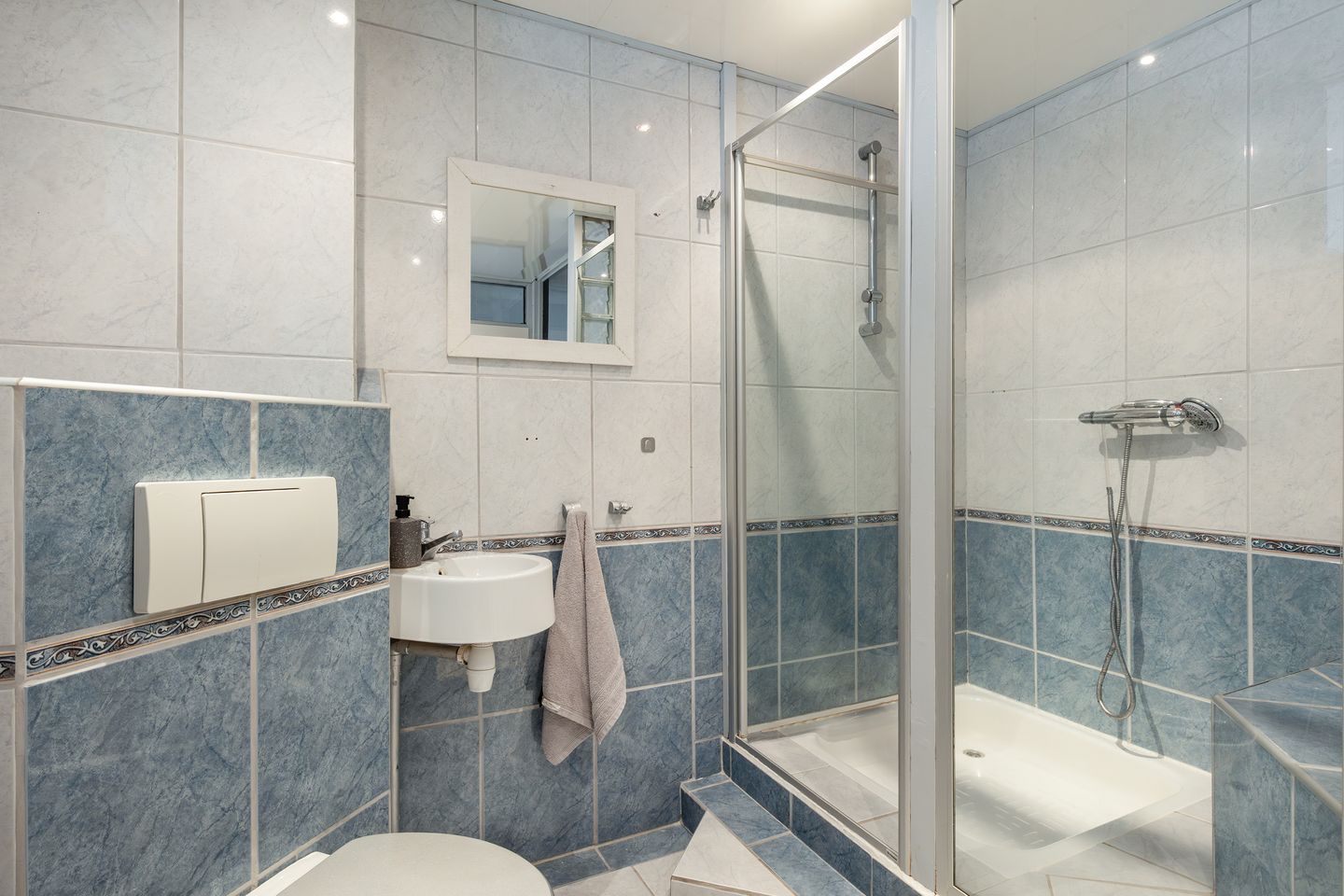 Photo 20 of Anijsstraat 18