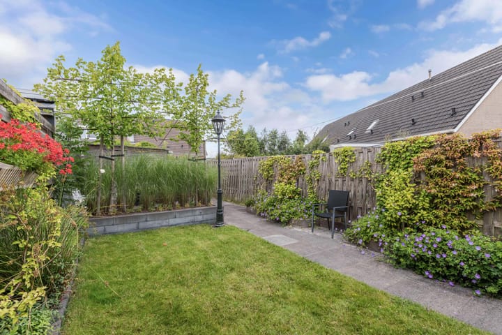 Suster v.d. Vegtstrjitte 28