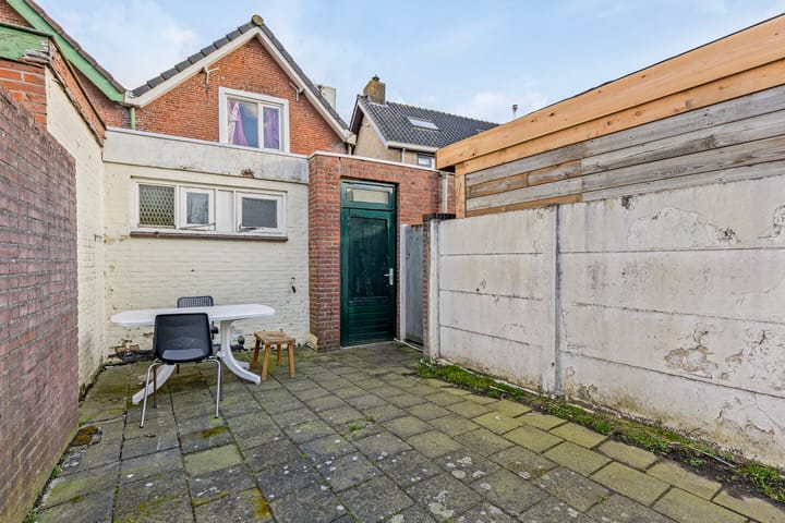 Foto 28 van Roosendaalsestraat 13