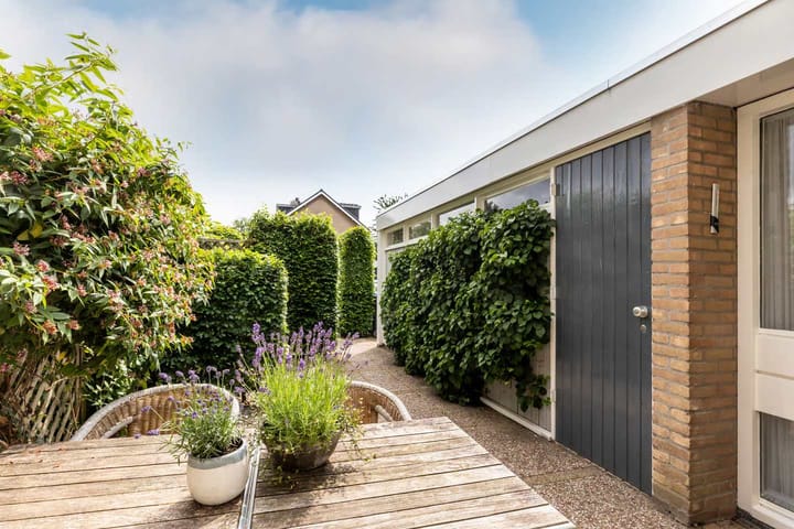 Photo 40 of Hageland 32