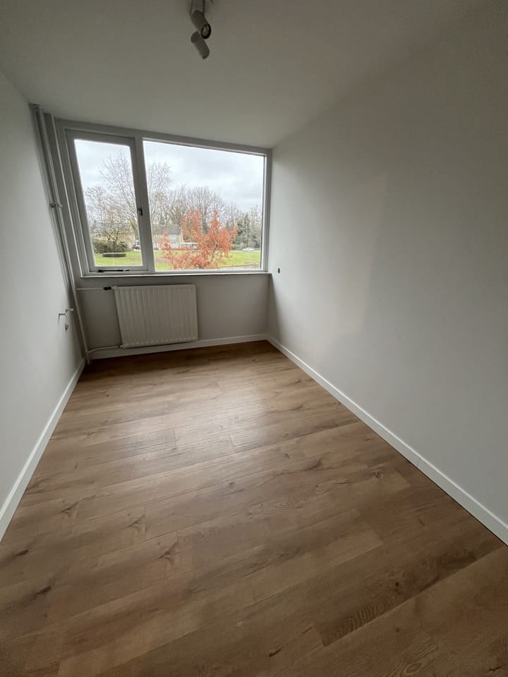 Photo 26 of Hageland 32