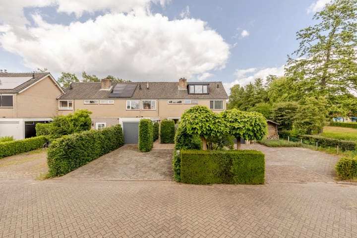 Photo 43 of Hageland 32