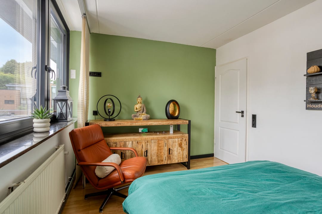 Foto 16 van Valkenierstraat 11