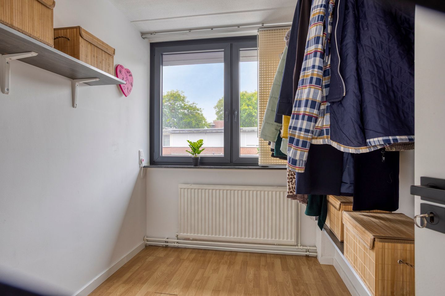 Foto 19 van Valkenierstraat 11