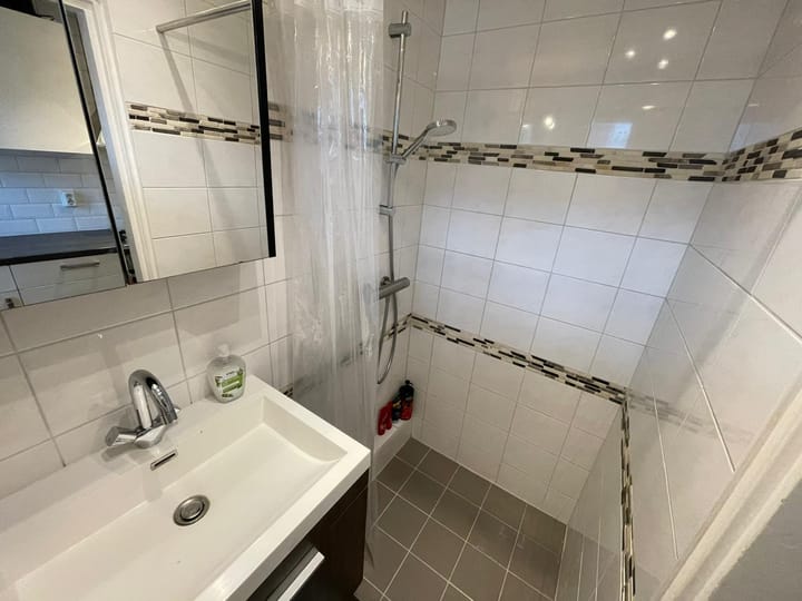 Foto 9 van Van Lodensteynstraat 143