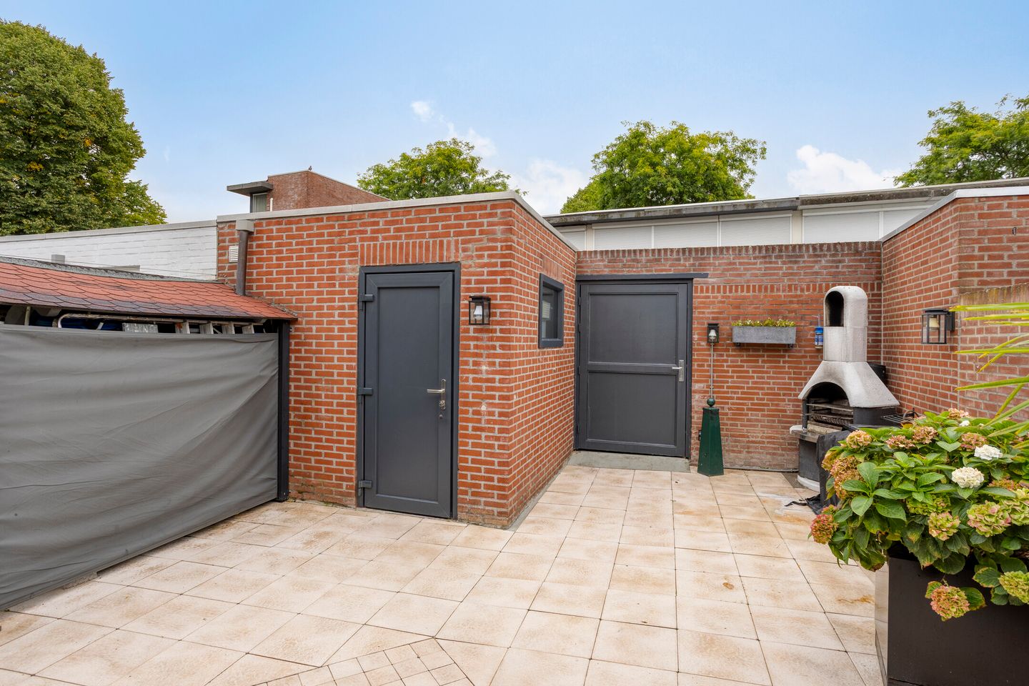 Foto 25 van Valkenierstraat 11