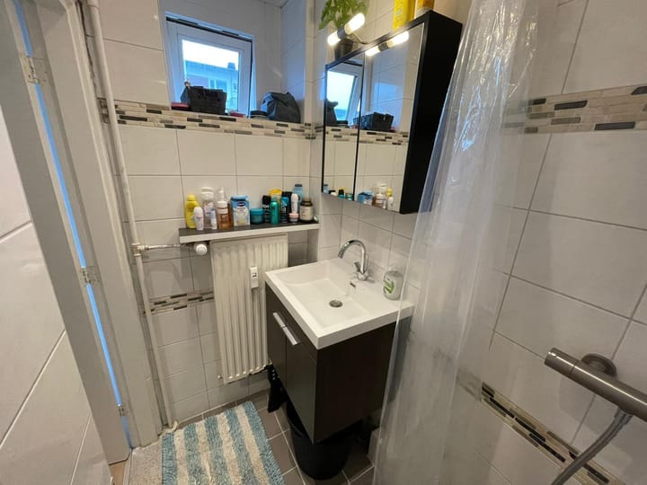 Foto 10 van Van Lodensteynstraat 143