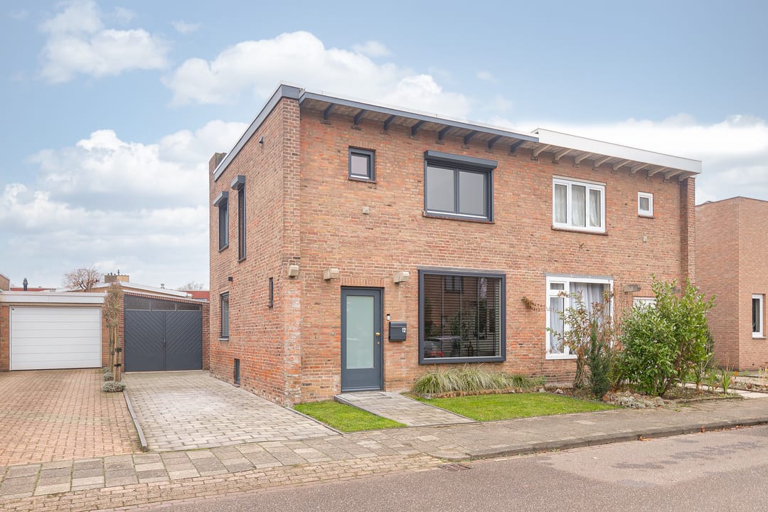 Foto 1 van Meidoornlaan 12