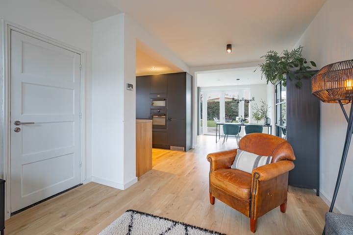 Foto 3 van Meidoornlaan 12