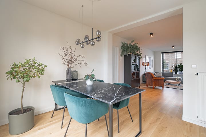 Foto 4 van Meidoornlaan 12