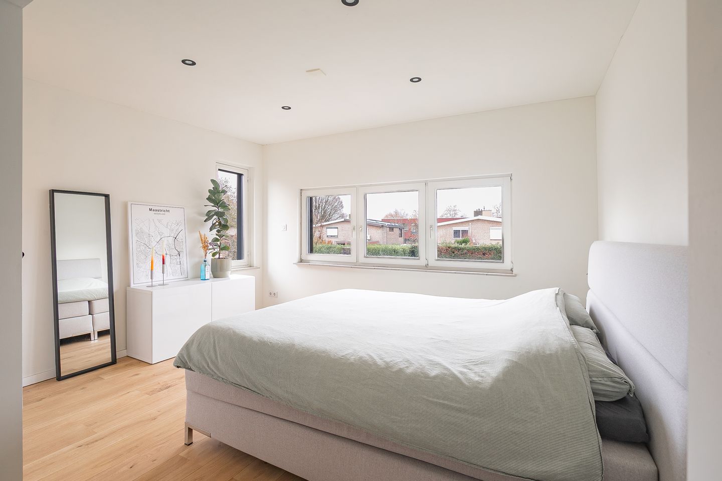 Foto 14 van Meidoornlaan 12