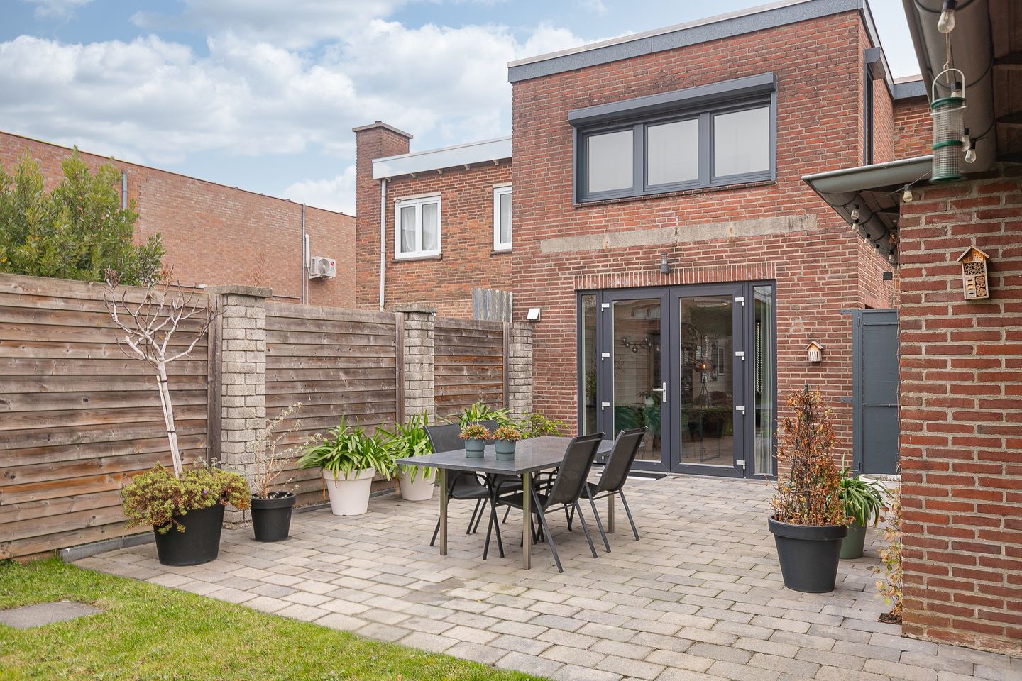 Foto 25 van Meidoornlaan 12