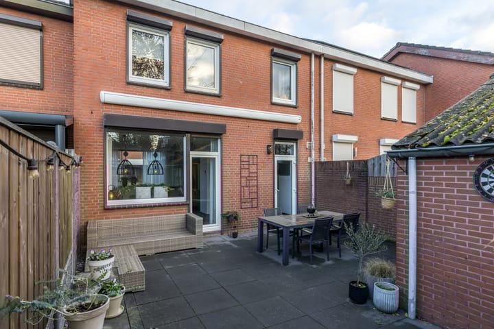 Photo 34 of Wagenmaker 4