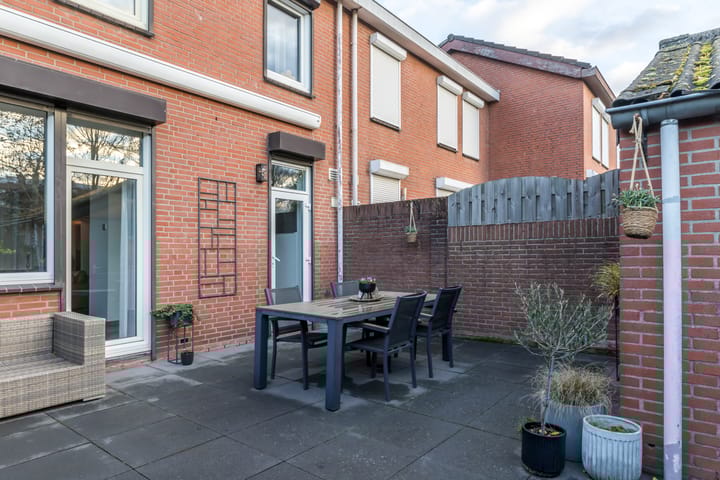 Photo 35 of Wagenmaker 4