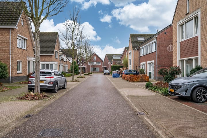 Photo 42 of Gabriëlstraat 17