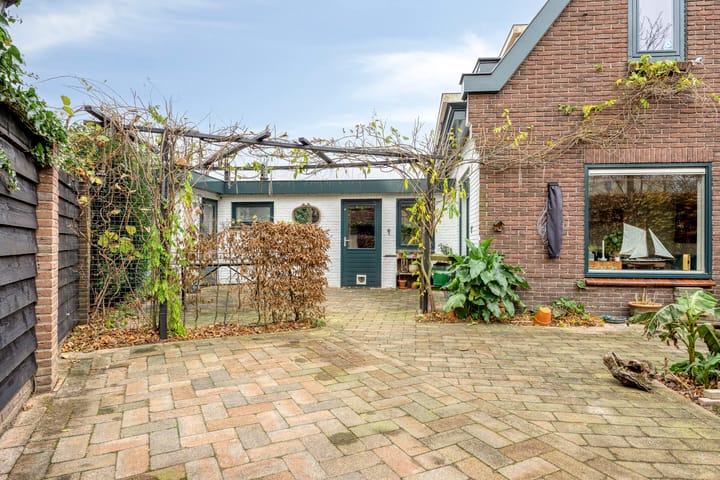 Foto 35 van Stationssingel 66