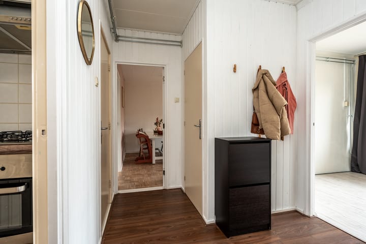 Foto 2 van Bartholomeus vd Helststr 15