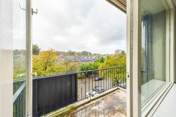 Foto 12 van Abraham Kuyperlaan 18