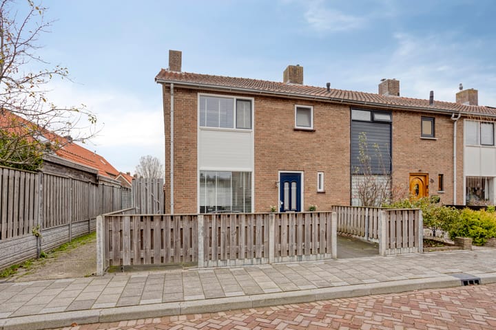 Photo 6 of Piet Heinstraat 7