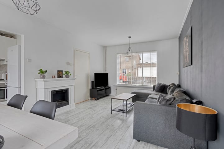 Photo 10 of Piet Heinstraat 7